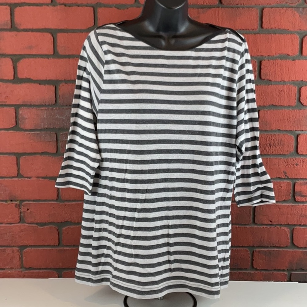 THE North Face Stripped Woman's Quartersleevd T-Shirt L-XL